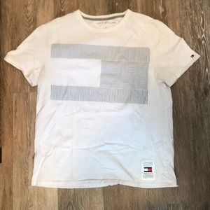Tommy Hilfiger T-shirt
